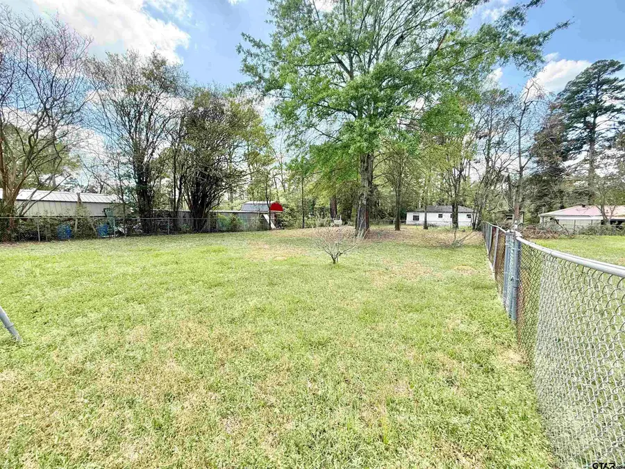 566 Hill Ave, Rusk, TX 75785 - #3