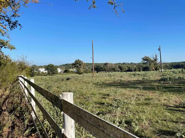 0 CR 4712, LaRue, TX 75770