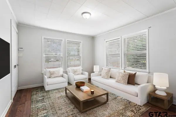 510 N Main Street (Hwy 69), Lindale, TX 75771