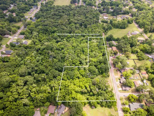 803 E 4th, Mt Pleasant, TX 75455