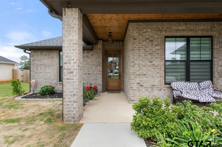 14247 Sand Hill Cir., Tyler, TX 75706 - #2