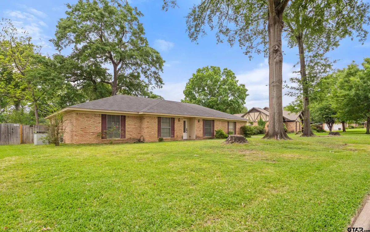 4805 Picadilly Pl., Tyler, TX 75703 - #1