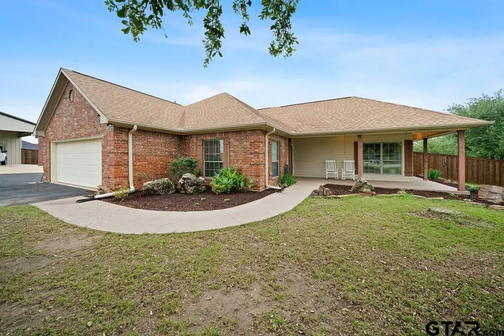 11906 Meadow Creek Dr., Brownsboro, TX 75756 - #1