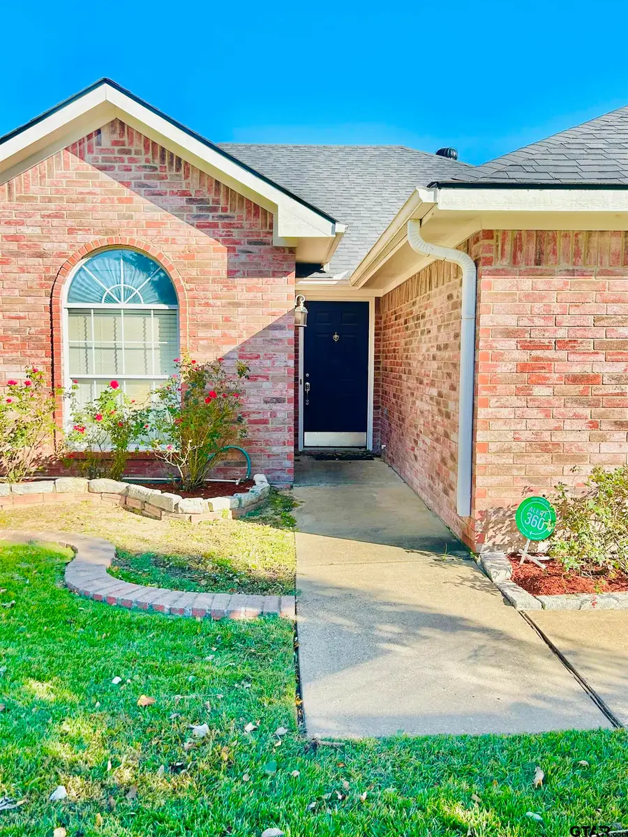 212 Willow Dr, Bullard, TX 75757 - #2