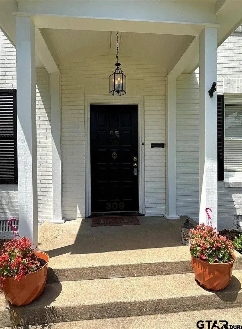 309 W Dobbs, Tyler, TX 75701 - #2