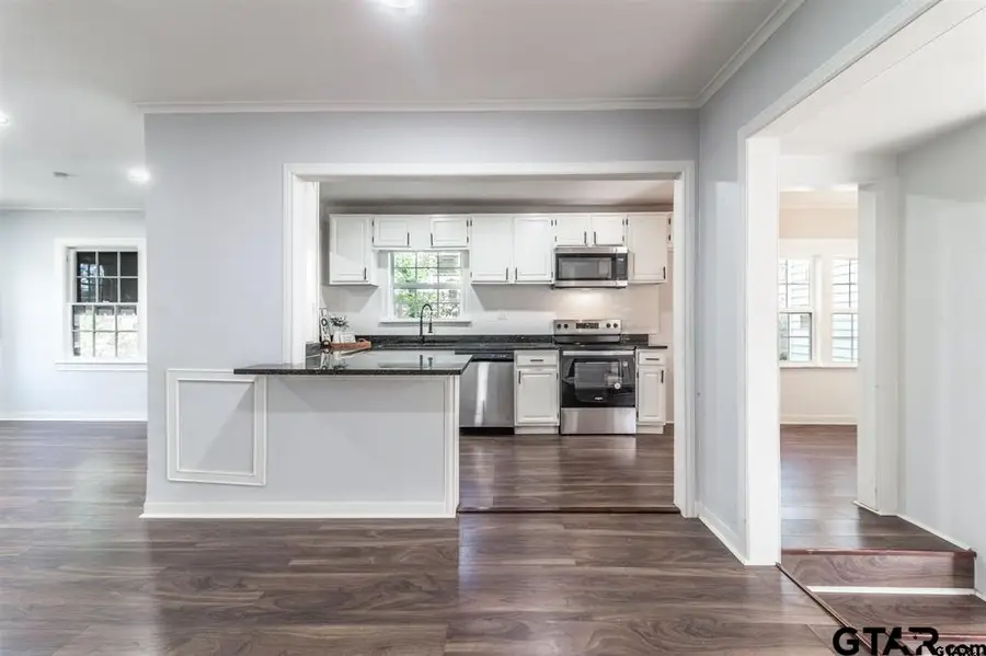 1430 S Glenwood, Tyler, TX 75701 - #3