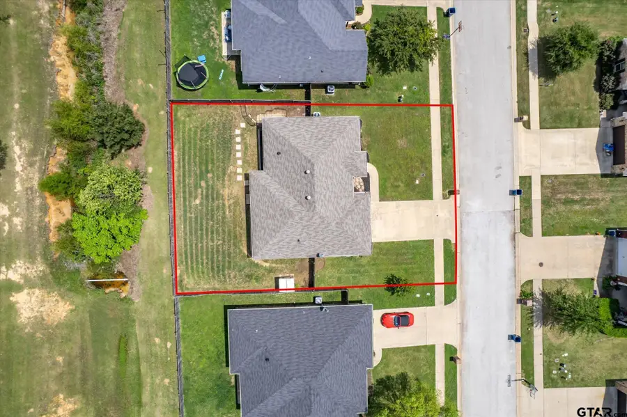415 Harrell Dr, Chandler, TX 75758 - #3