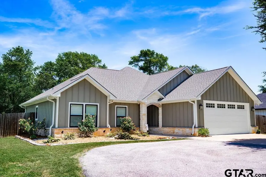 6371 Mill Run Rd., Athens, TX 75751 - #2