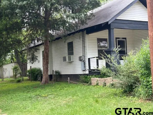 1308 N Whitten Ave, Tyler, TX 75702 - #2