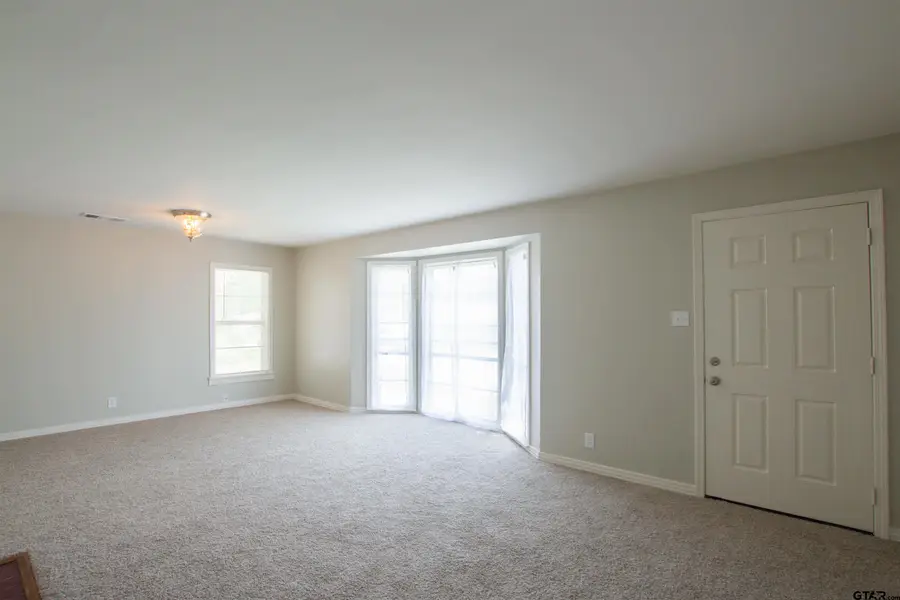 849 Palmer Ave, Tyler, TX 75701 - #3