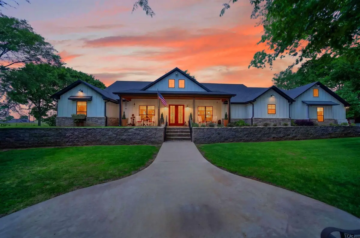 805 County Road 3802, Bullard, TX 75757 - #1