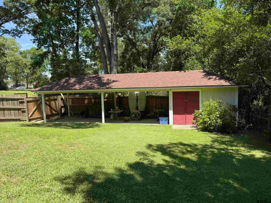 104 Meadowlark Circle, Frankston, TX 75763 - #3