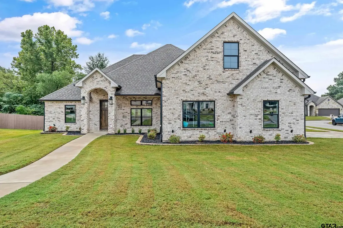 4212 Indian Creek Ct, Tyler, TX 75703 - #1