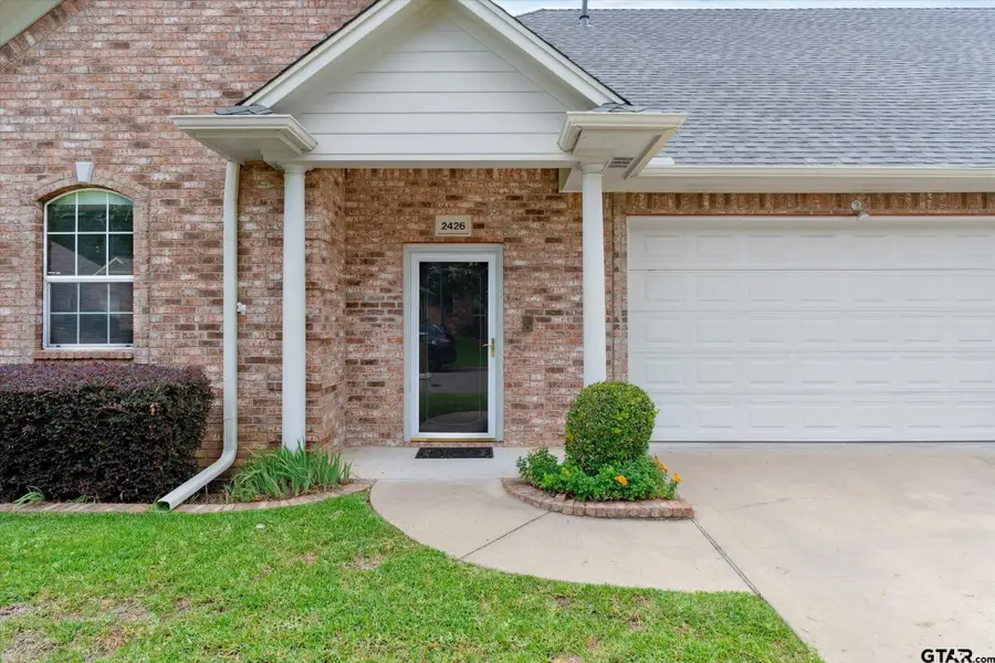 2426 Homestead Lane, Tyler, TX 75701 - #2
