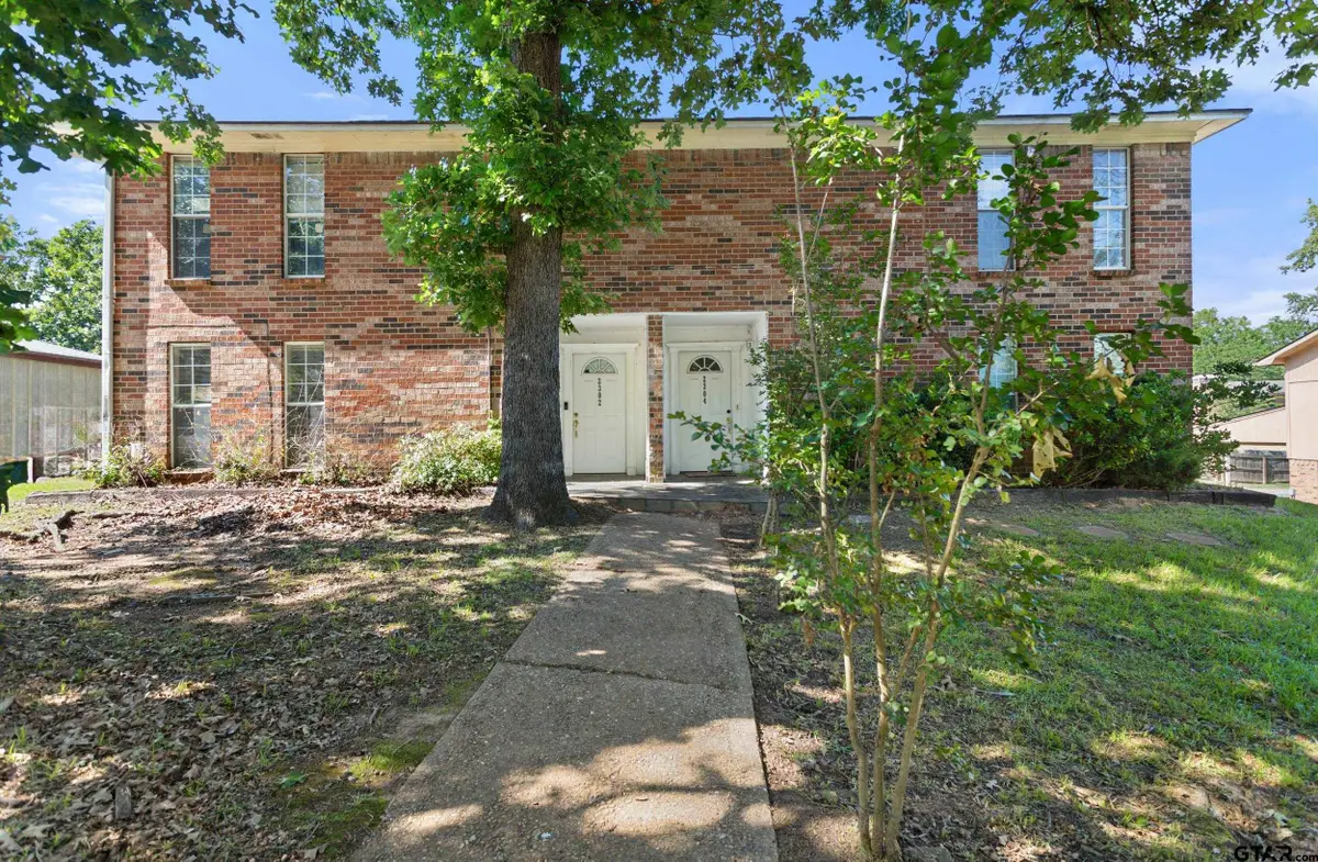 2302/2304 Aberdeen Dr, Tyler, TX 75703 - #1