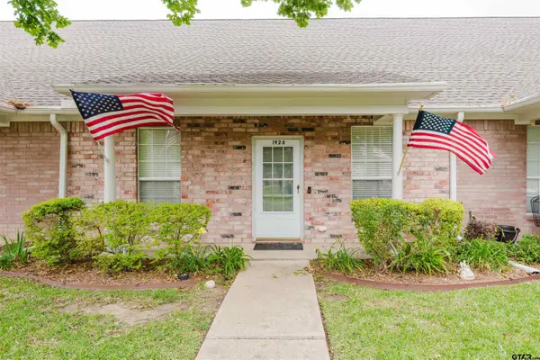 1928 Hollylake Cir, Tyler, TX 75703