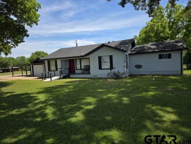 3915 W St Hwy 64, Henderson, TX 75652 - #1