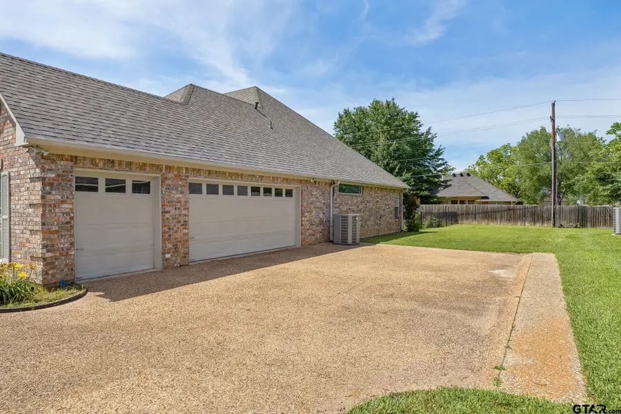 122 N Bay Dr, Bullard, TX 75757 - #3