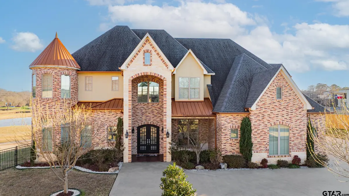 3410 Oak Hill Trl, Longview, TX 75605 - #1