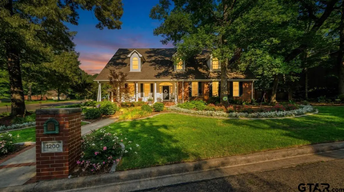 1200 Lesley Ln., Longview, TX 75604 - #1