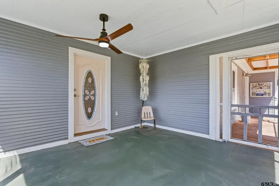 310 N Line St, Mineola, TX 75773 - #3