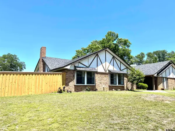 433 Top Hill Dr, Tyler, 75703