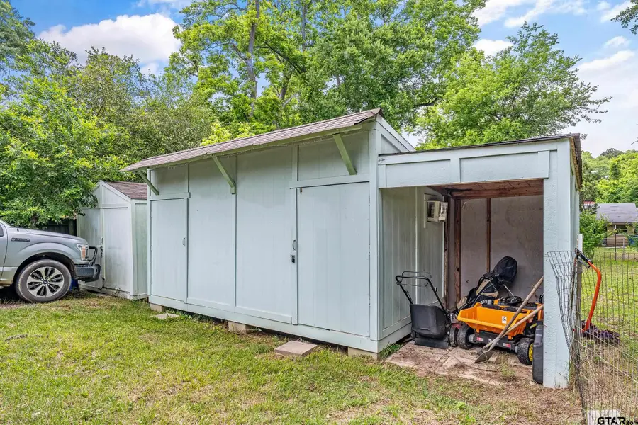258 SW 6th St, Rusk, TX 75785 - #3