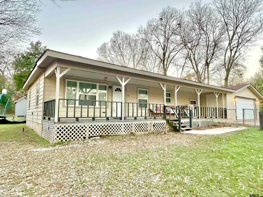 1106 Fairway Dr., Longview, TX 75604 - #2