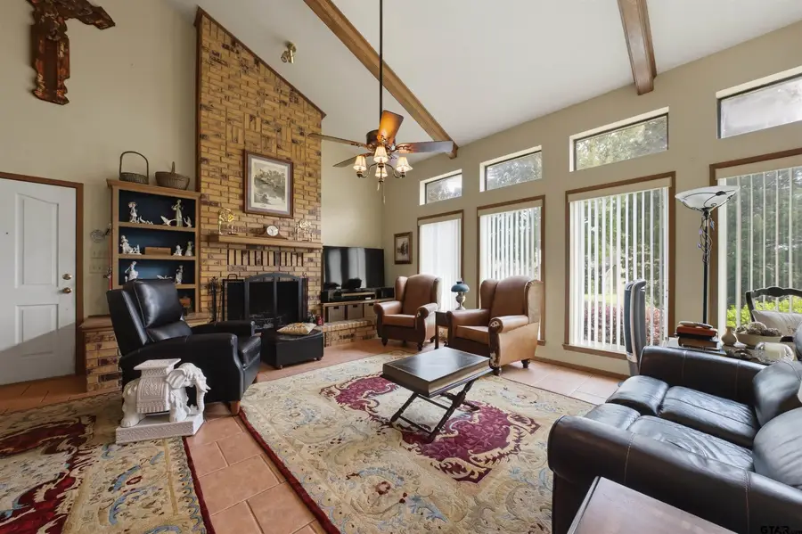 115 Imperial Drive, Mabank, TX 75156 - #2