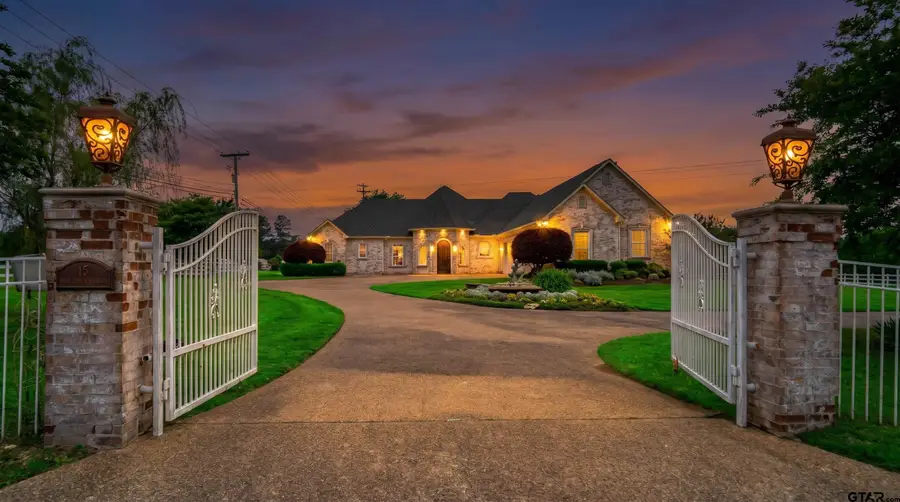 15 W Elmwood, Mount Vernon, TX 75457 - #2