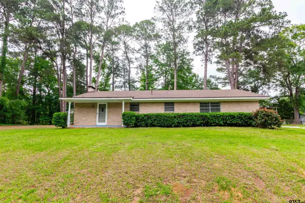 209 Miles St, Longview, TX 75605