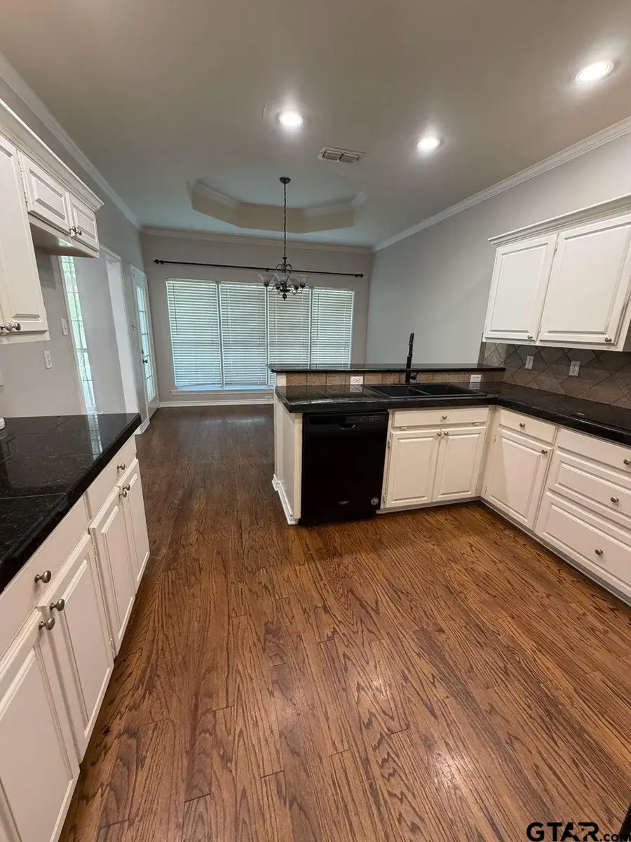 3204 Pebblebrook Cir, Tyler, TX 75707 - #3
