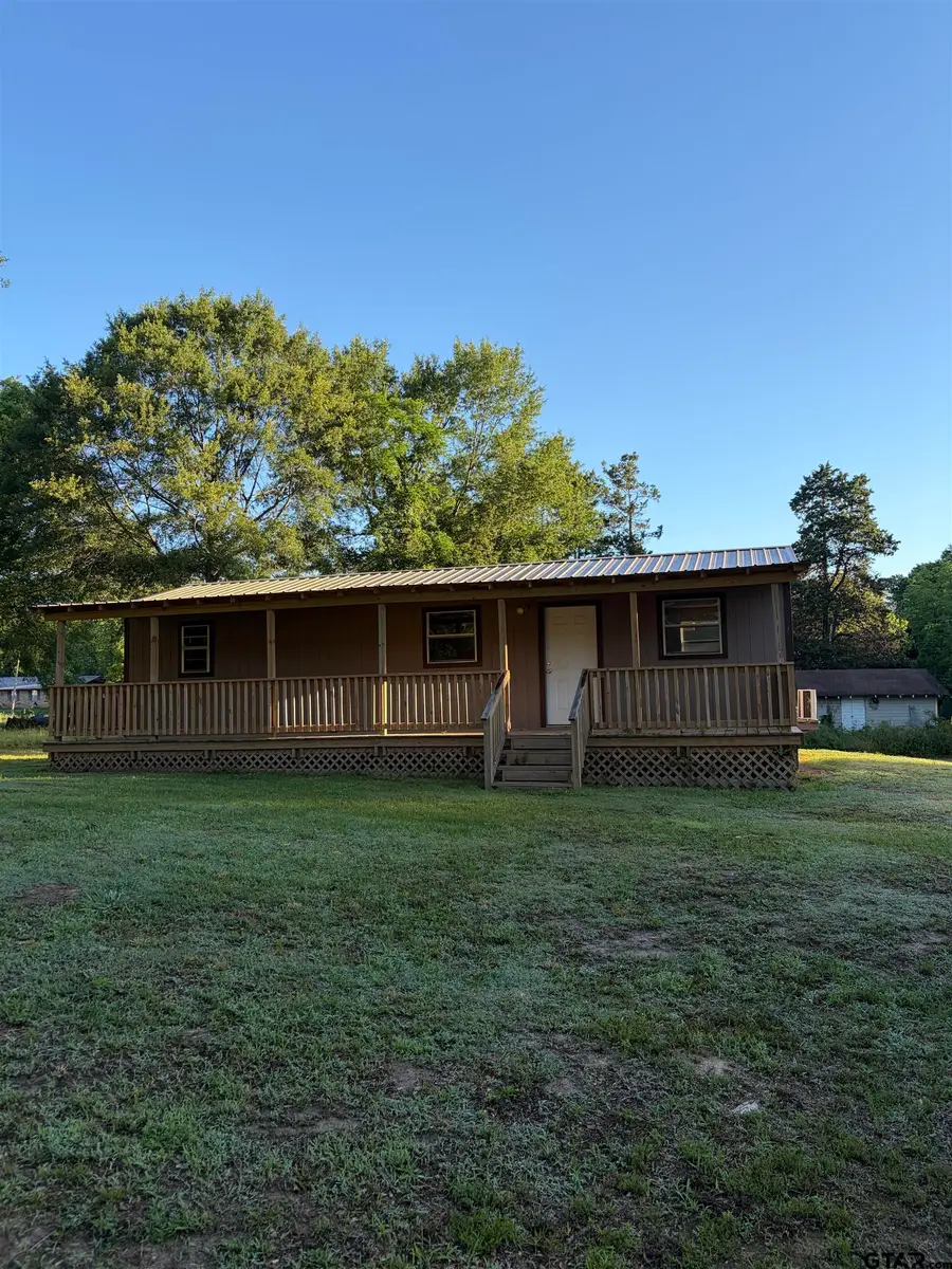 111 Hughes Street, Daingerfield, TX 75638 - #2