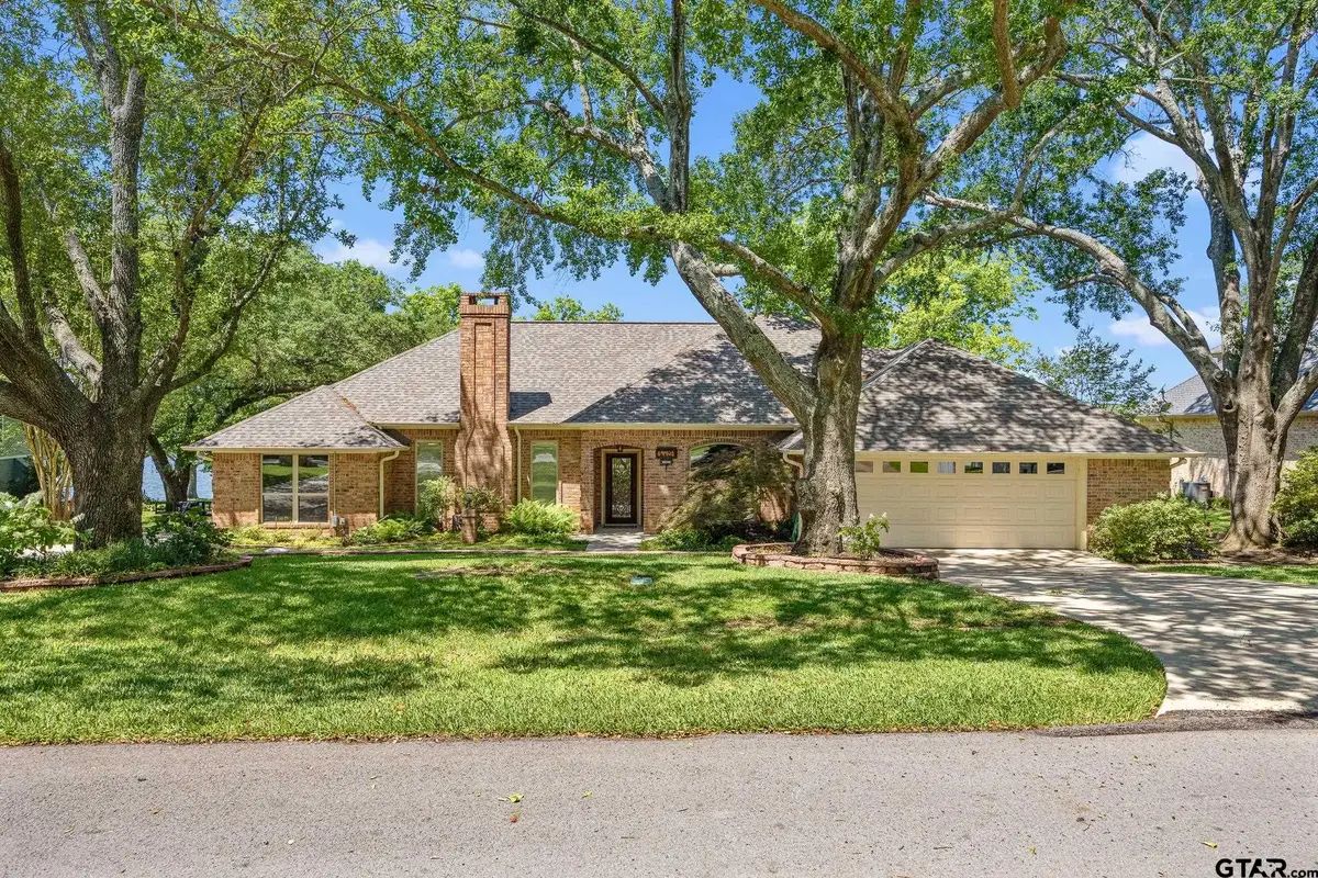 21184 Bay View Dr, Flint, TX 75762 - #1