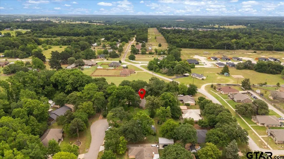 13804 Birchwood Cir, Lindale, TX 75771 - #1