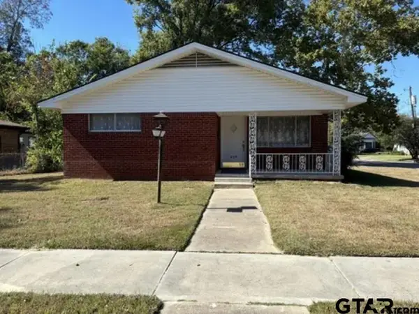 615 N Pacific St., Mineola, TX 75773