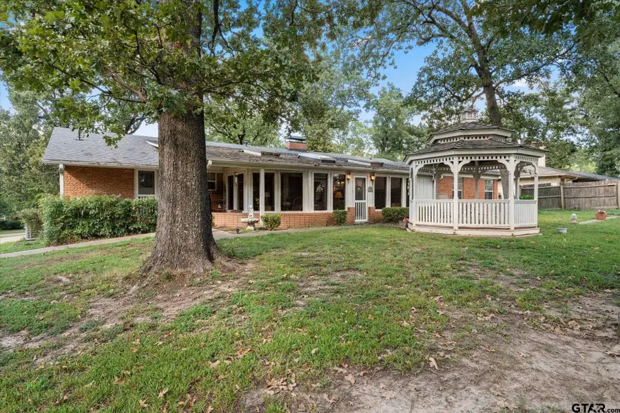 113 Mockingbird Street, Mount Pleasant, TX 75455 - #3