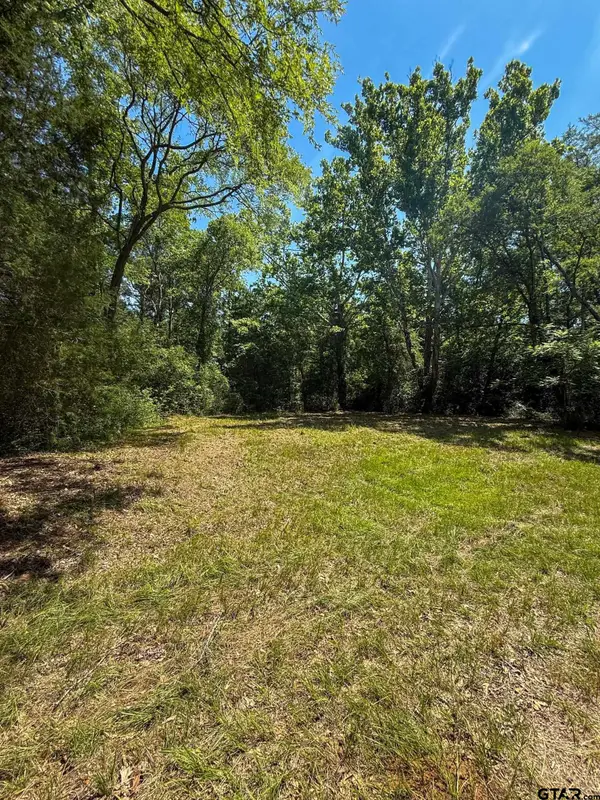 1329 C R 2112, Rusk, TX 75785