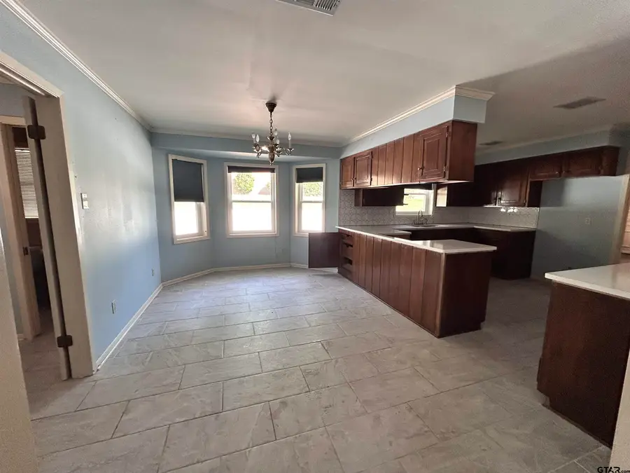 1010 Pamela, Henderson, TX 75654 - #3