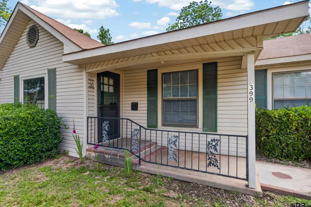 399 S Oak, Van, TX 75790 - #1