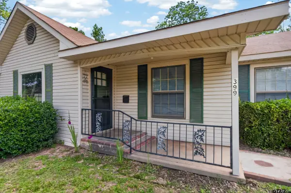 399 S Oak, Van, TX 75790