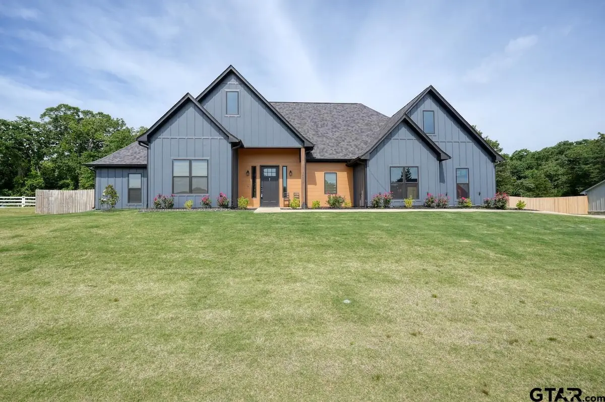 14673 Woodland Creek Dr, Tyler, TX 75706 - #1