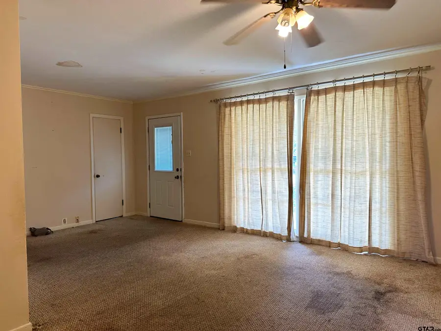 1426 Marian St., Tyler, TX 75701 - #3