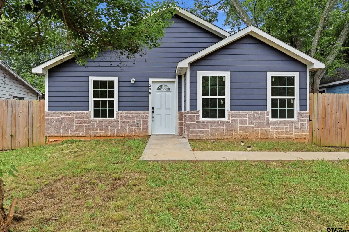 208 Lenox  St, Pittsburg, TX 75686 - #1