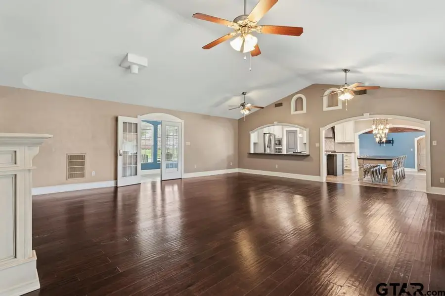13424 E State Hwy 31, Brownsboro, TX 75756 - #3