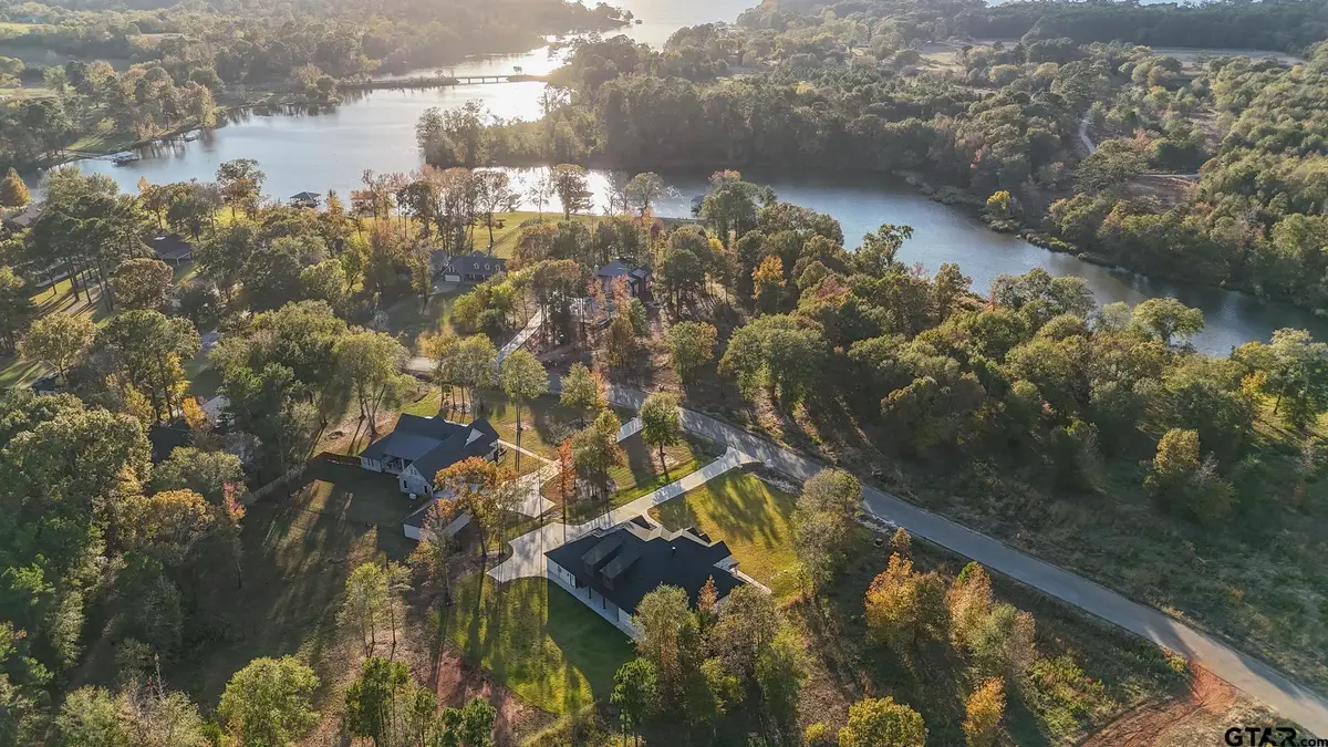 800 Stone Chimney Rd, Bullard, TX 75757 - #1