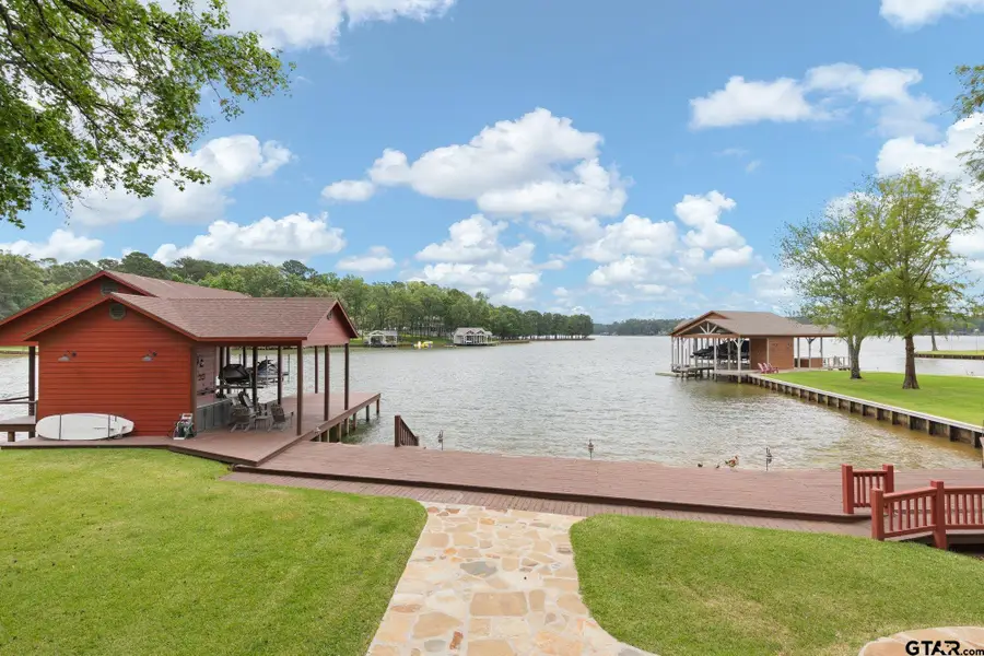 307 King Laurence Ct, Scroggins, TX 75480 - #2