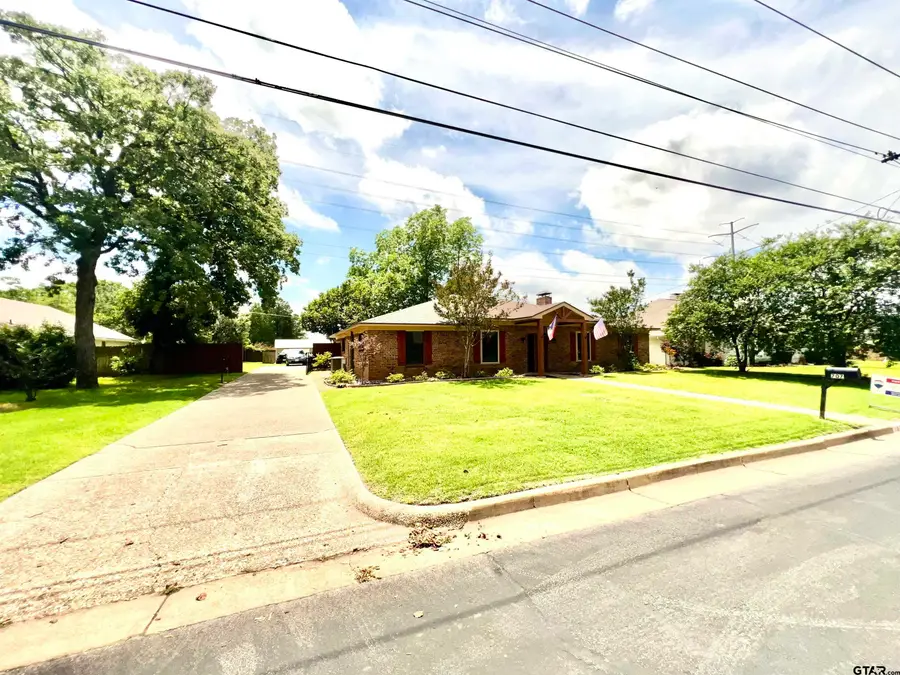 707 Hamtom Hill Drive, Tyler, TX 75703 - #2