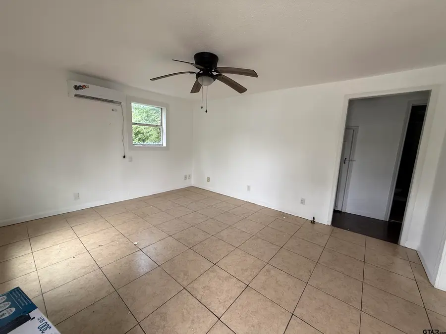 812 W 26th, Tyler, TX 75702 - #2