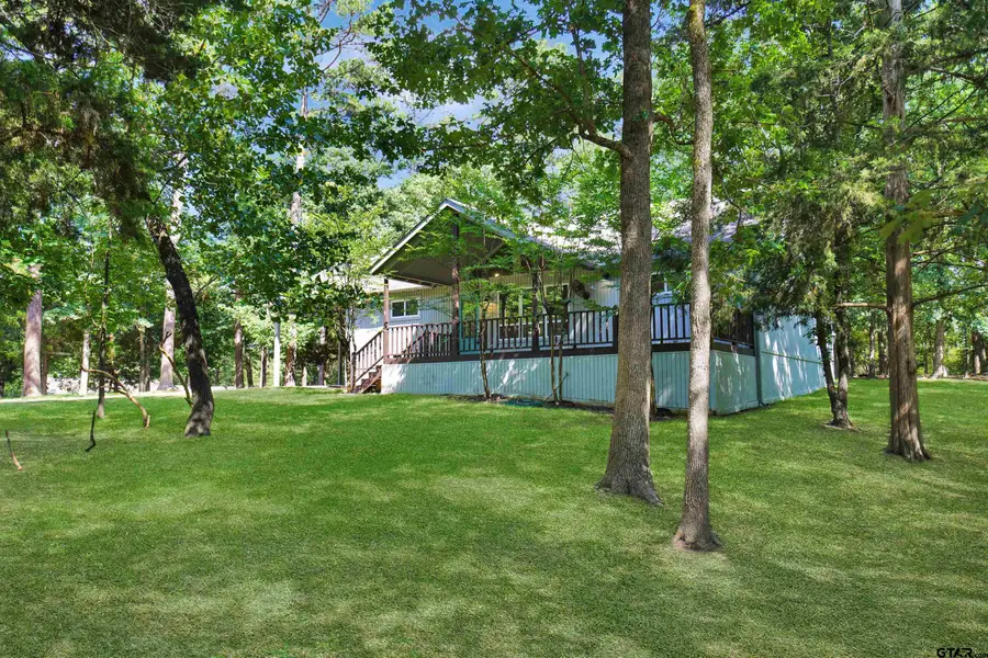 245 Larchwood Path, Holly Lake Ranch, TX 75765 - #2